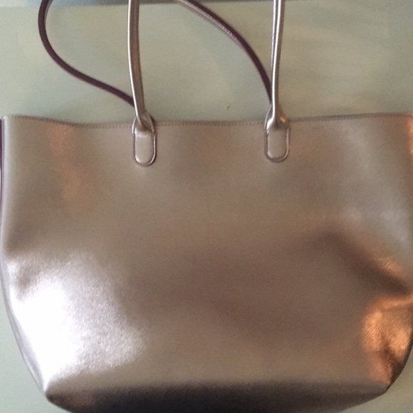 Bath & Body Work large Gold tote - Picture 4 of 9